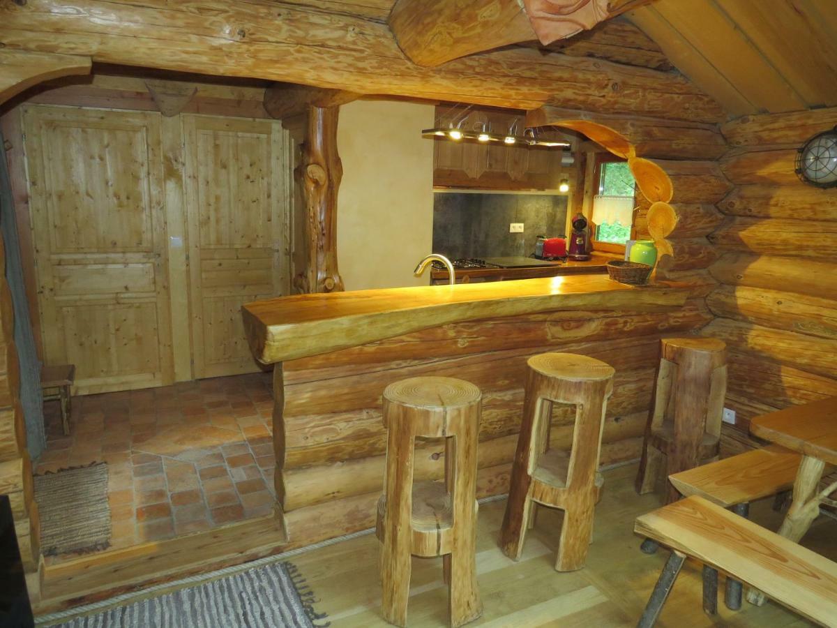 La cabane de Hans Saint-Martial-de-Gimel Exterior foto